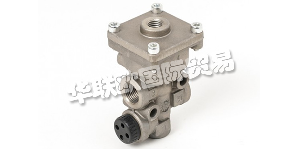 BERTOCCO公司成立于1962年，是一家精密機(jī)械車間，多年來從一家小型工匠公司發(fā)展成為一家專業(yè)從事工業(yè)車輛氣動設(shè)備和配件研究，設(shè)計和生產(chǎn)的工業(yè)公司。2013年初，Bertocco Air Truck Technology開始了新的公司結(jié)構(gòu)和新的管理，開始了其活動，重點(diǎn)關(guān)注制動系統(tǒng)，懸架和工業(yè)車輛設(shè)備的組件。