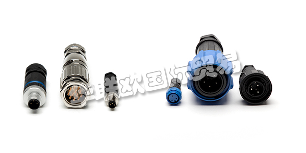 BULGIN被公認為環保密封連接器和組件的領先制造商。Bulgin擁有超過95年的行業經驗,不斷創新和開發產品和服務,以滿足其遍布各個市場的全球客戶群。