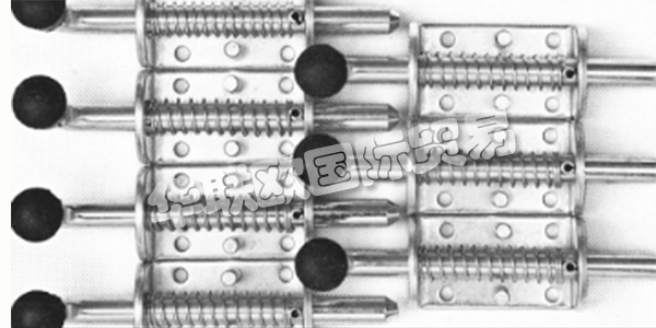 意大利RECO主要產品：RECO螺栓，氣桿等。RECO易于在工業車輛市場中移動，是所有大小型工業車輛和卡車零件制造商的恒定商業參考。豐富的備件經驗和深厚的創新生產和研究技能豐富了其銷售人員的廣泛和多樣化的產品組合，以展示與公司和主要國際活動的直接會議的專業知識。