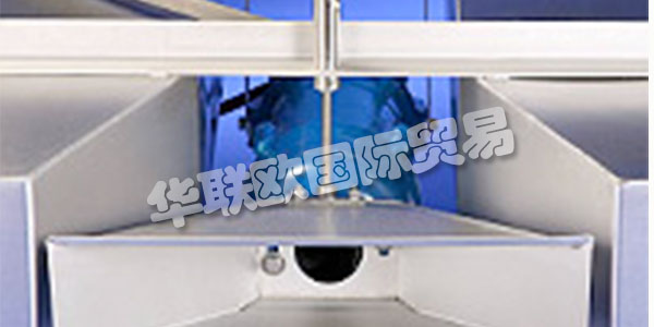 SCHOTT公司成立于1978年。最初，游泳和油漆污泥吸盤的開發(fā)和技術(shù)實(shí)現(xiàn)。