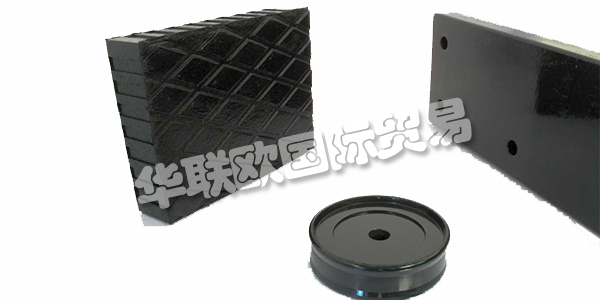 BARBIERI RUBBER的活動(dòng)始于1967年，當(dāng)時(shí)Angelo Barbieri先生離開了Stranieri Gomma，在同一行業(yè)開展業(yè)務(wù)，并開始在他的車庫里生產(chǎn)帶有舊壓縮機(jī)的小型橡膠零件。