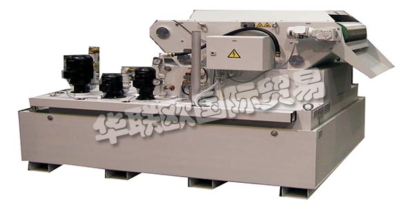 德國(guó)RUEZ主要產(chǎn)品：RUEZ輸送機(jī)、過濾器等。RUEZ公司位于Bad Schussenried，210多年來一直致力于不同應(yīng)用的金屬和鈑金加工。