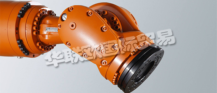 沖壓是指靠沖床和沖壓模具以及沖壓機器人對板材、帶材等材料施加外力,使之產生塑性變形或分離,獲得所需形狀和尺寸工件的成形加工方法。德國KUKA是國際知名的沖壓機器人制造商,下文為您介紹KUKA沖壓機器人。