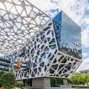 定制雕花鋁單板